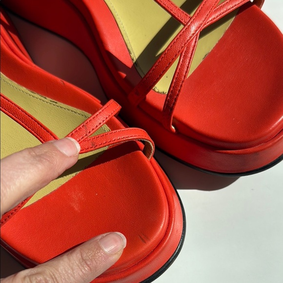 Labucq Red Wedge Sandals - Picture 11 of 16